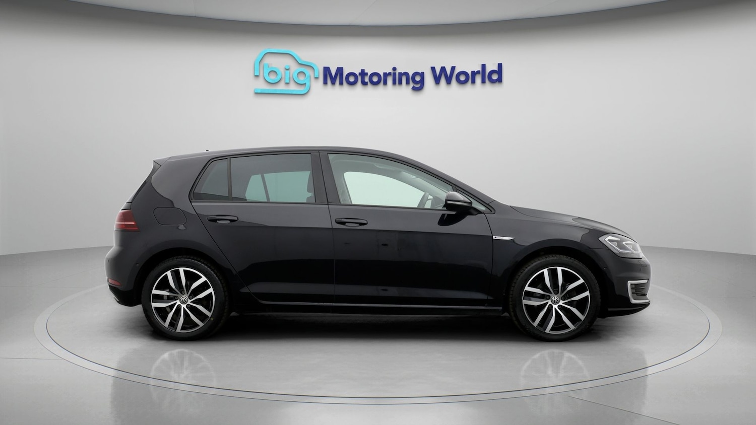 Used Volkswagen Golf for sale - 77584803: Photo 8