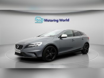 Used Volvo V40 2019 for sale - 75363587: Photo