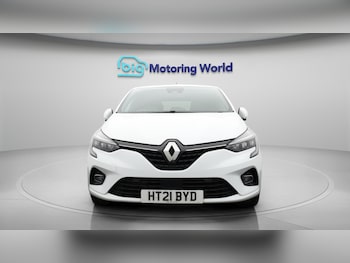 Used Renault Clio 2021 for sale - 76573180: Photo