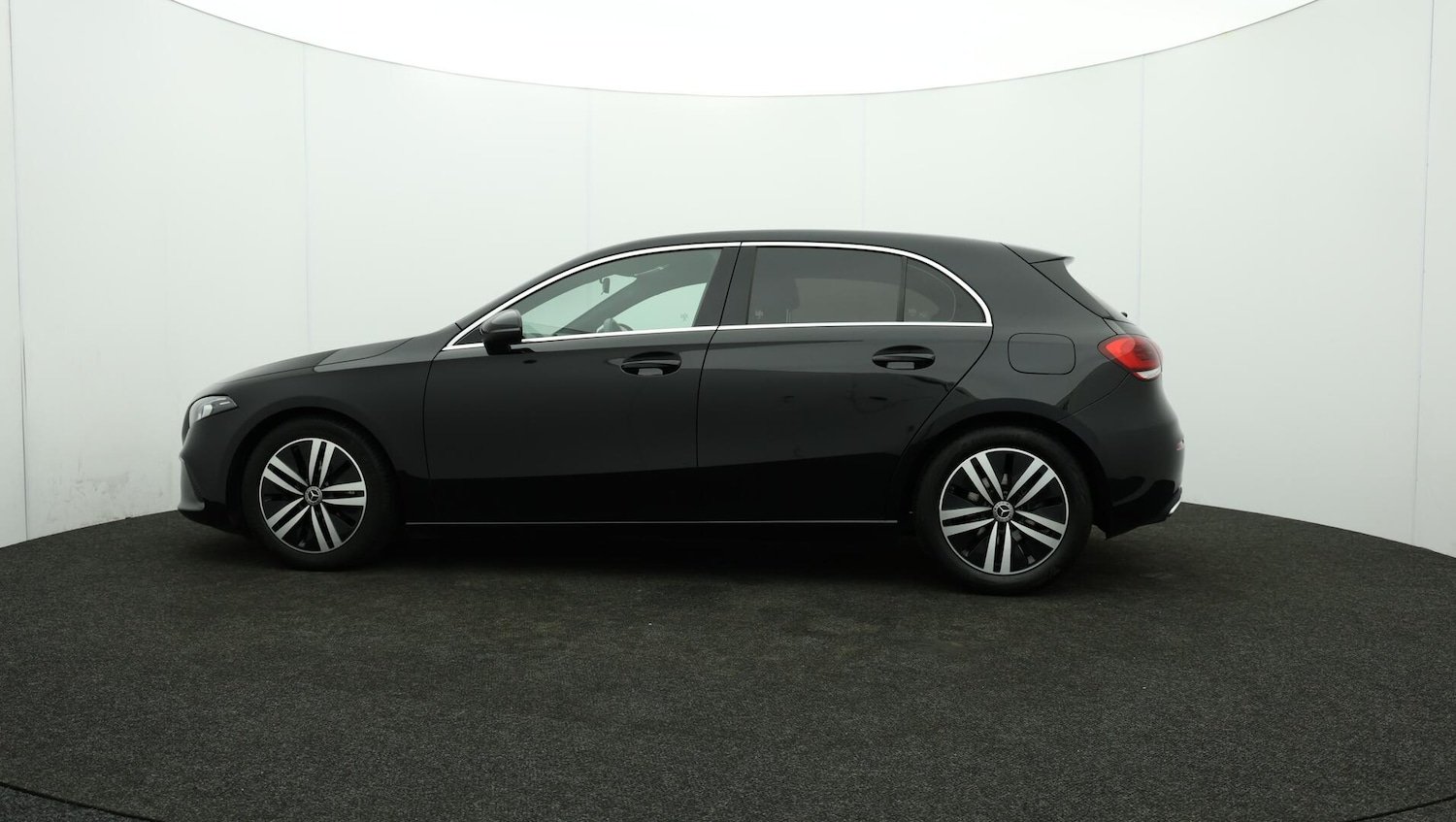 Used Mercedes-Benz A-Class 2021 for sale - 76136692: Photo 75