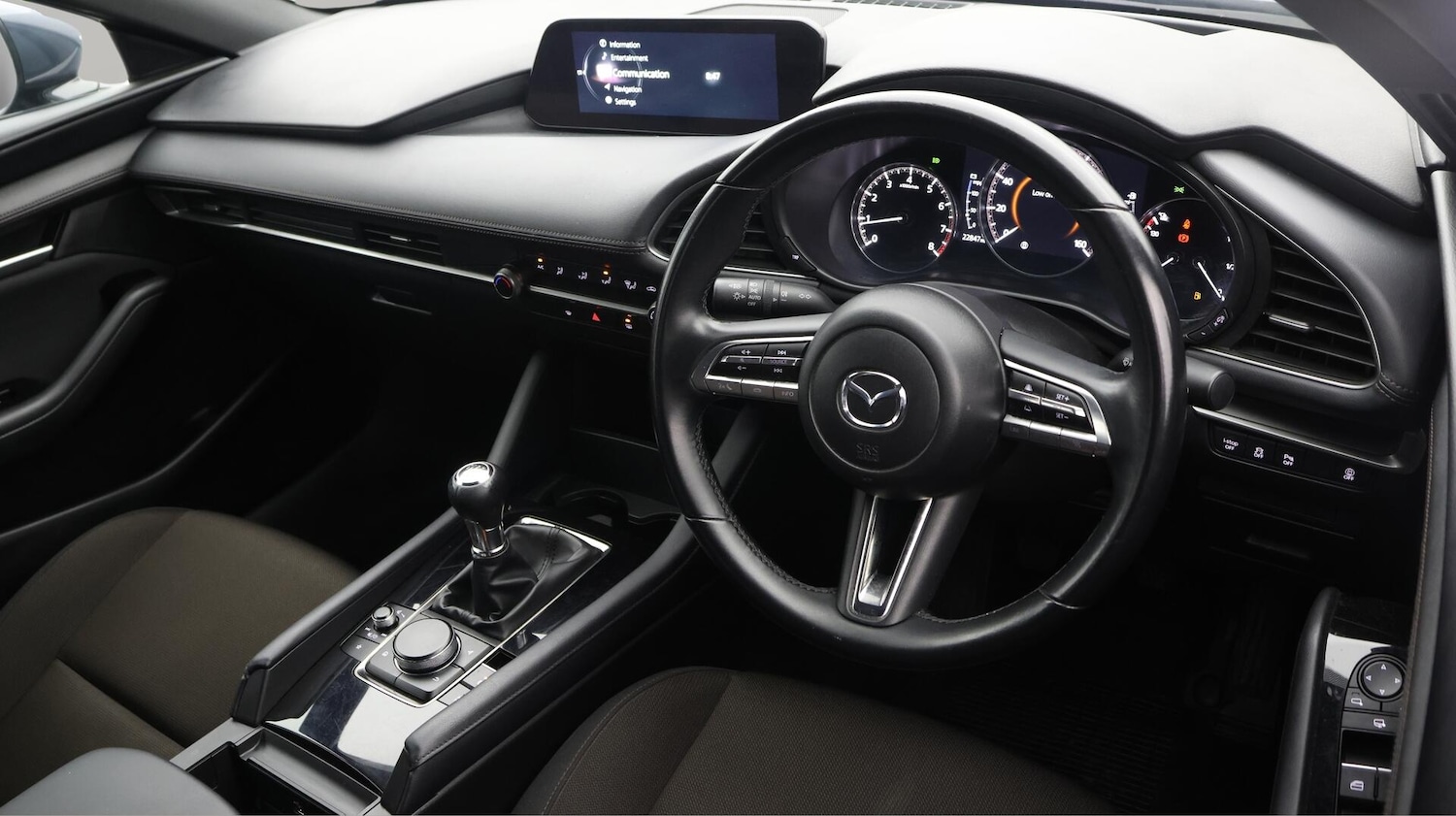 Used Mazda Mazda3 2022 for sale - 76152423: Photo 9