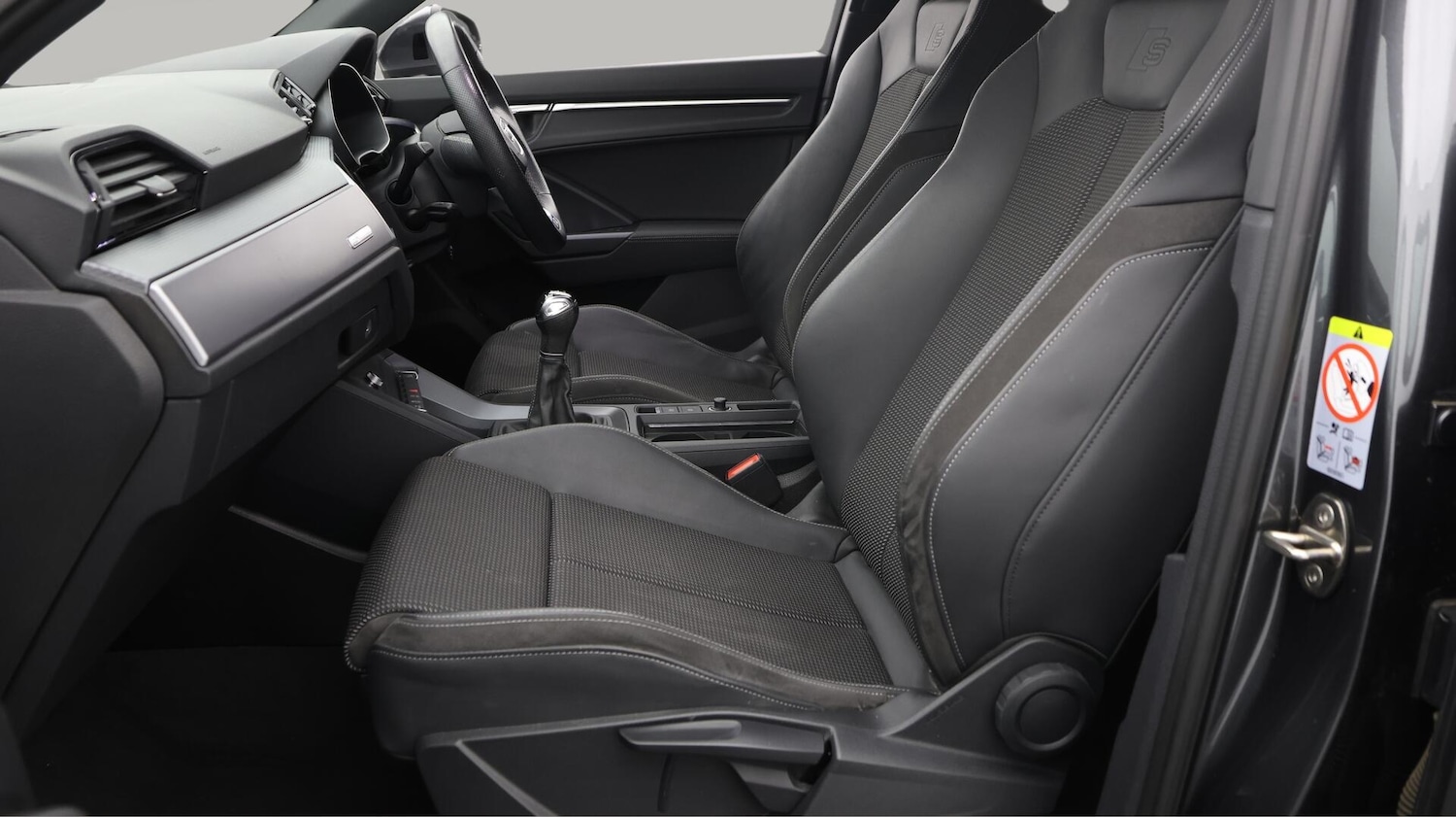 Used Audi Q3 2021 for sale - 76109661: Photo 15