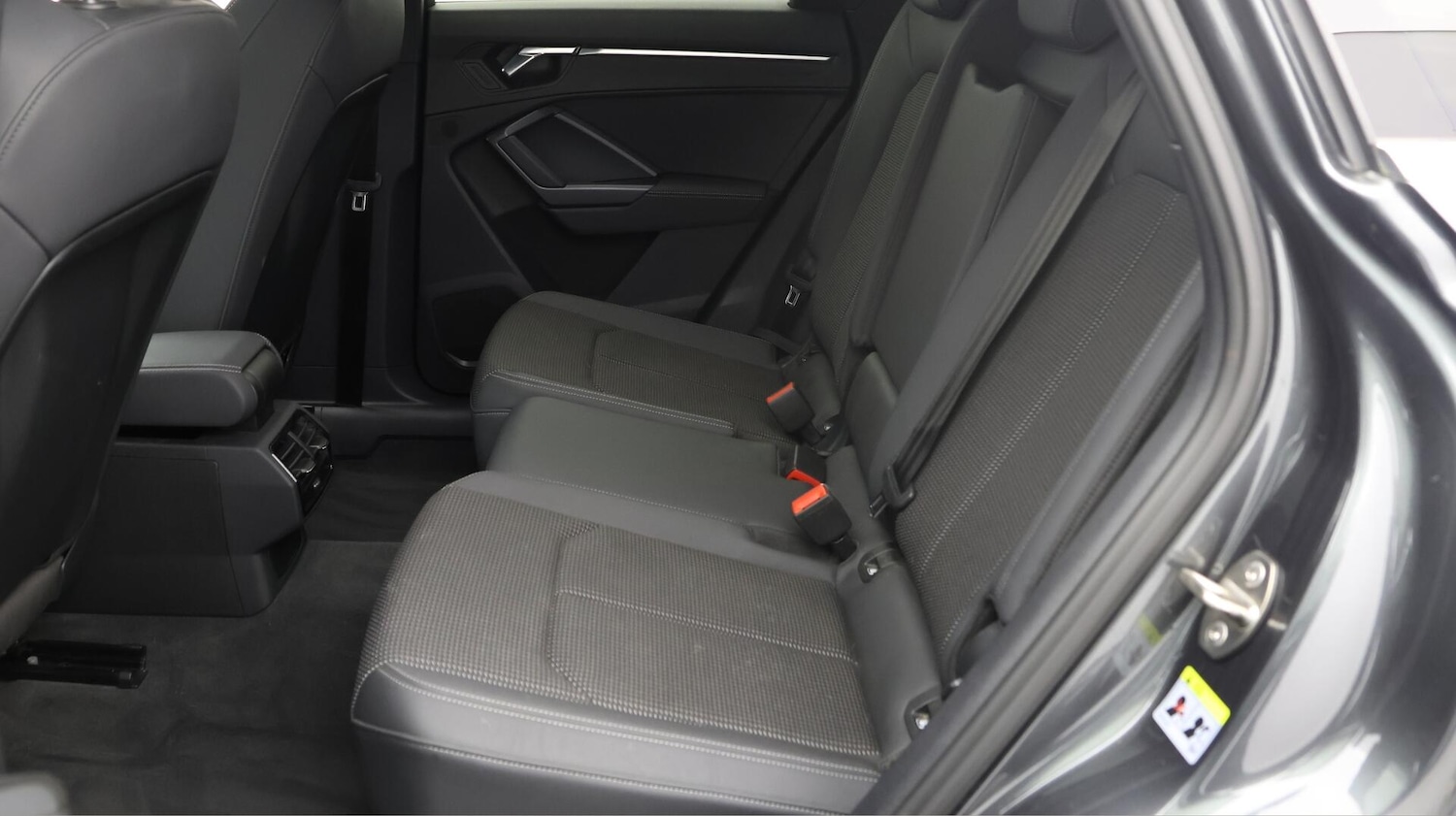 Used Audi Q3 2021 for sale - 76109661: Photo 17