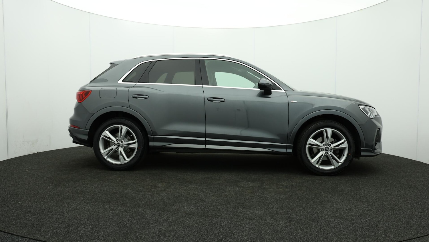 Used Audi Q3 2021 for sale - 76109661: Photo 44