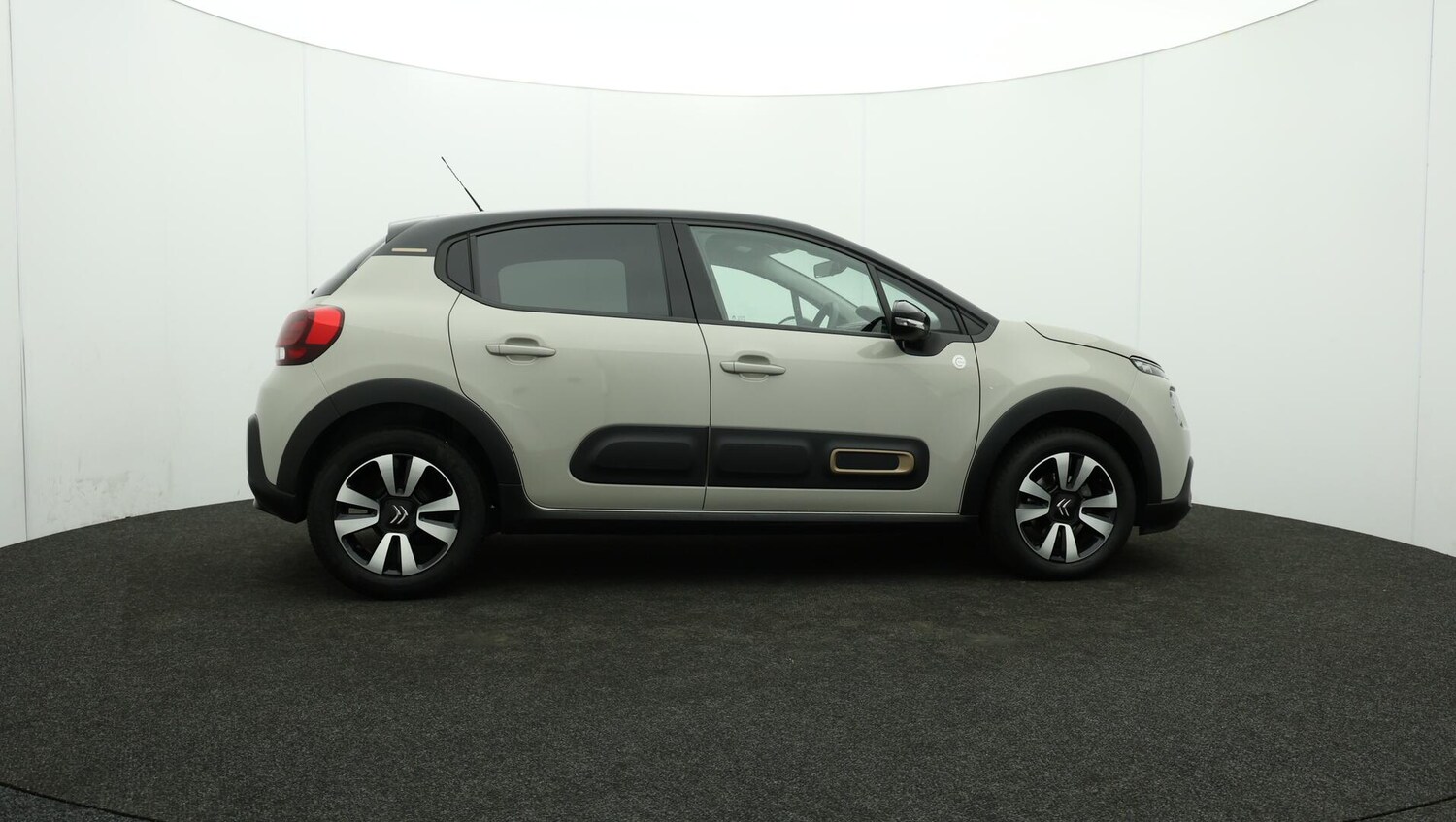 Used Citroen C3 2023 for sale - 76084070: Photo 41