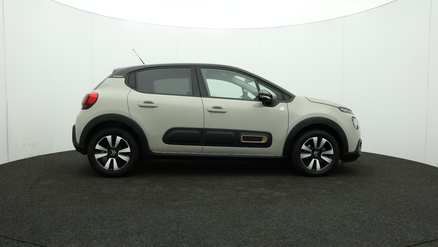 Used Citroen C3 2023 for sale - 76084070: Photo 42