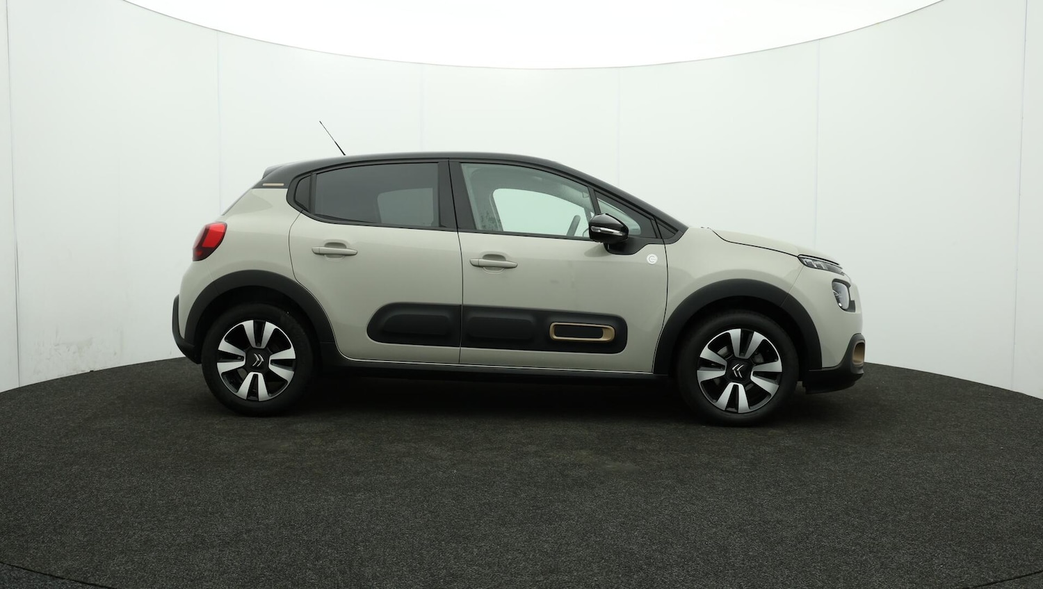 Used Citroen C3 2023 for sale - 76084070: Photo 43