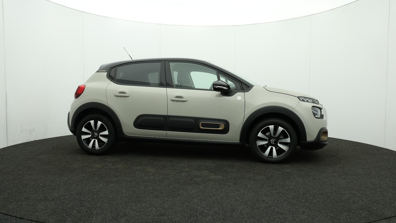 Used Citroen C3 2023 for sale - 76084070: Photo 44