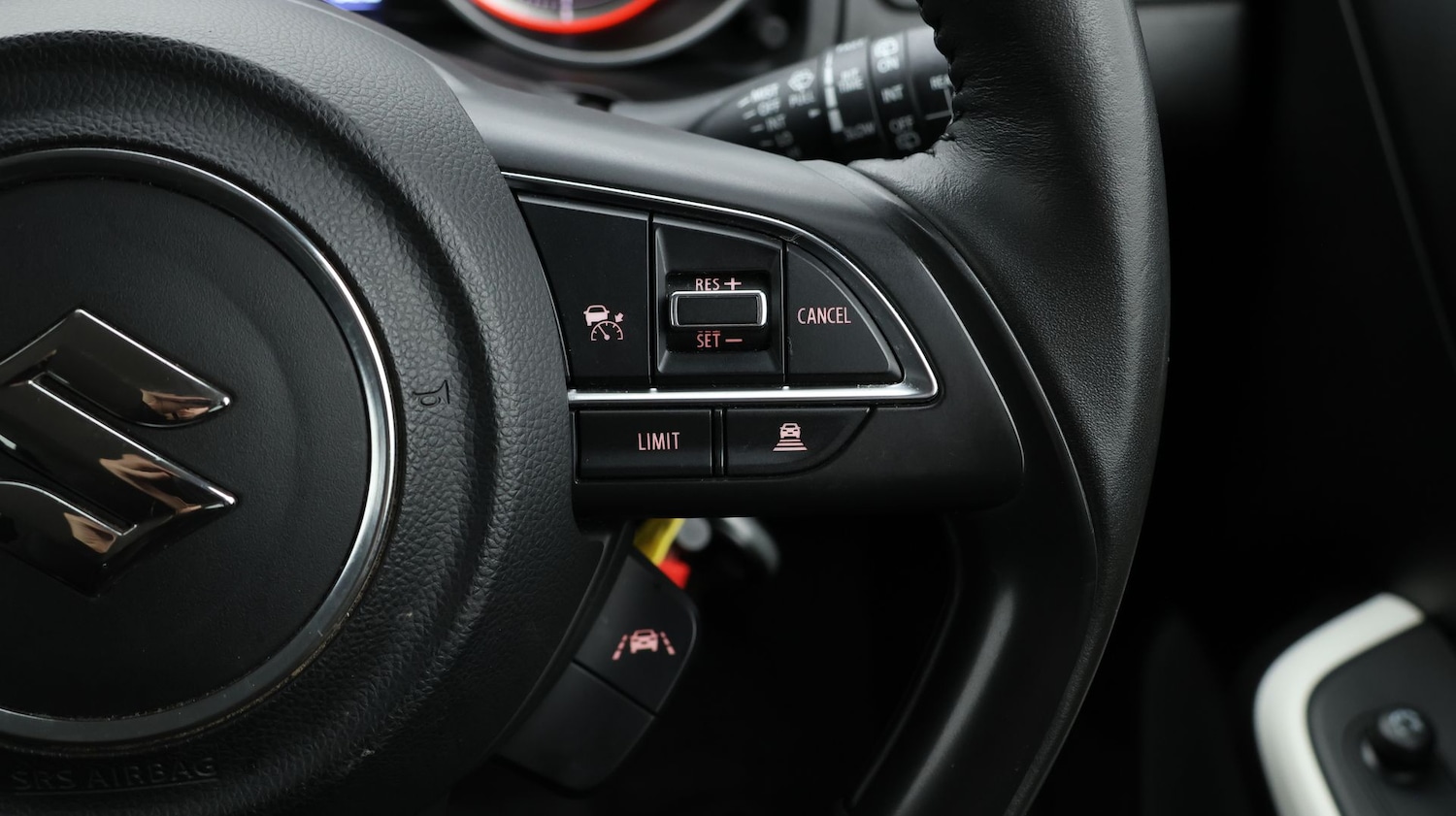 Used Suzuki Swift 2022 for sale - 77707103: Photo 27