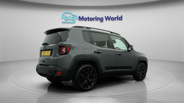 Used Jeep Renegade 2022 for sale - 76200272: Photo 8
