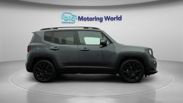 Used Jeep Renegade 2022 for sale - 76200272: Photo 9