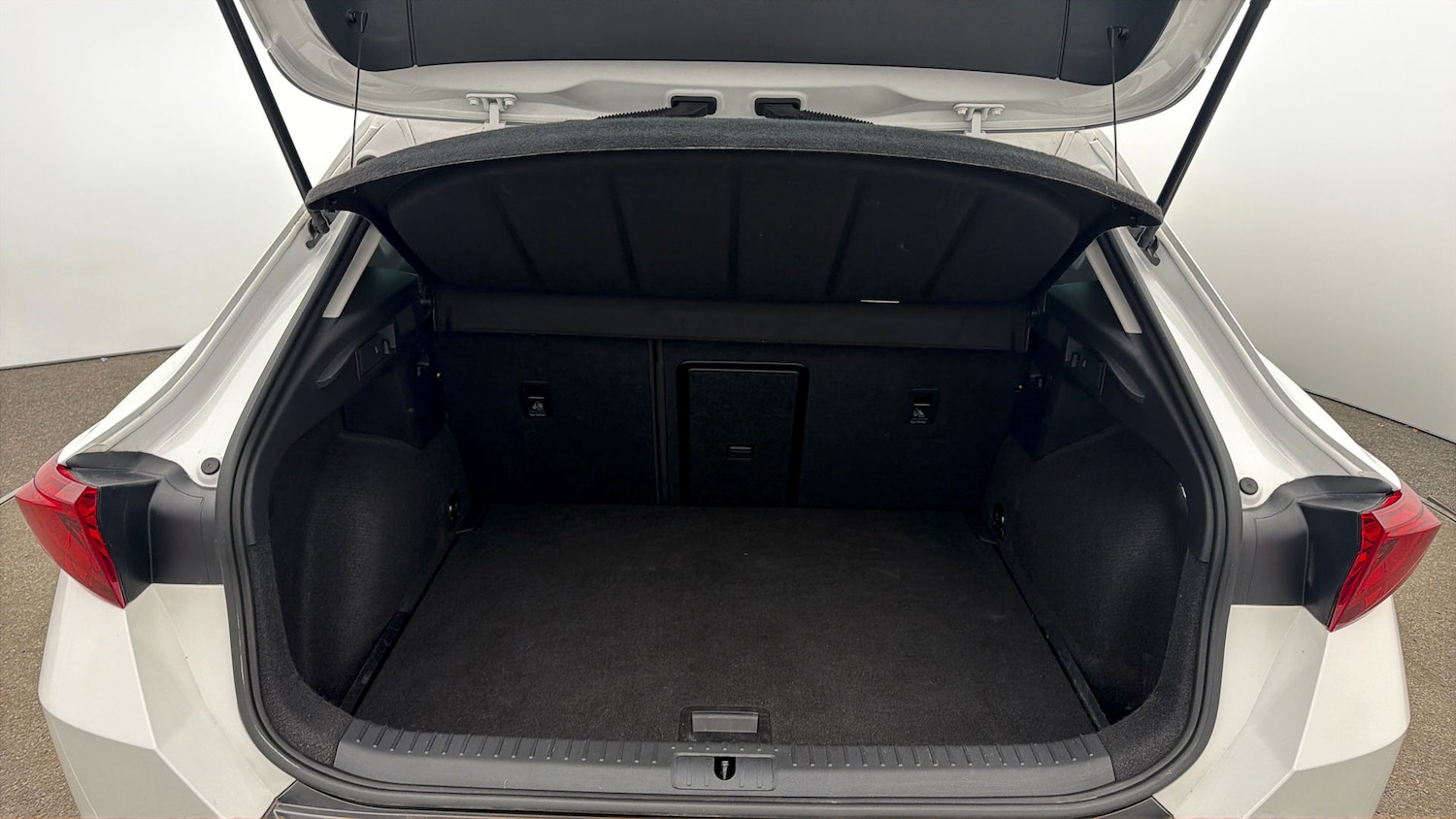 Used Cupra Formentor 2024 for sale - 77791957: Photo 16