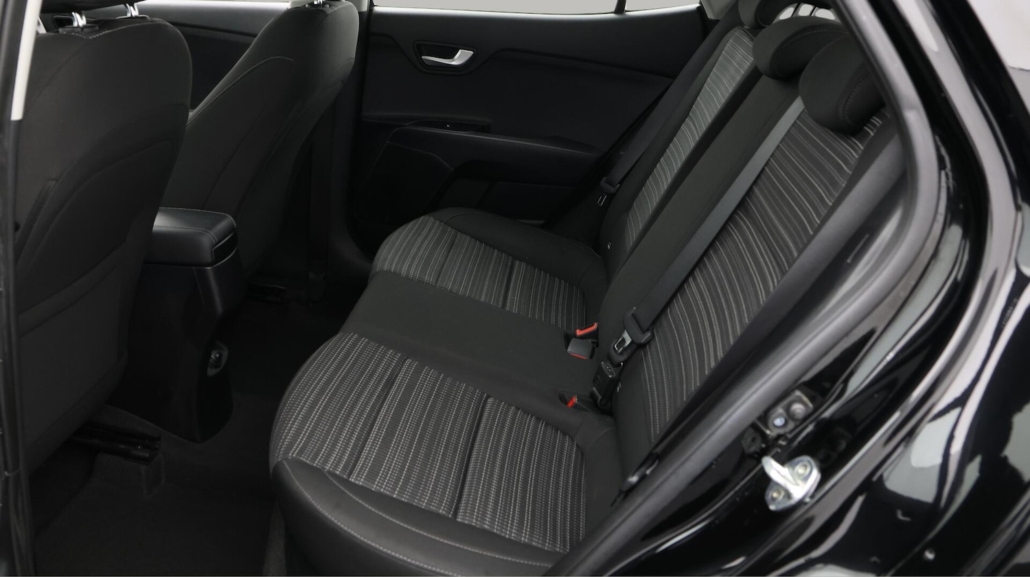 Used Kia Stonic 2020 for sale - 76584403: Photo 17