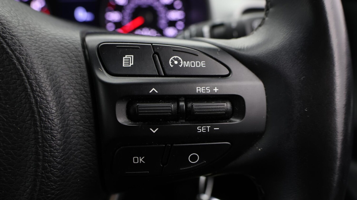 Used Kia Stonic 2020 for sale - 76584403: Photo 25