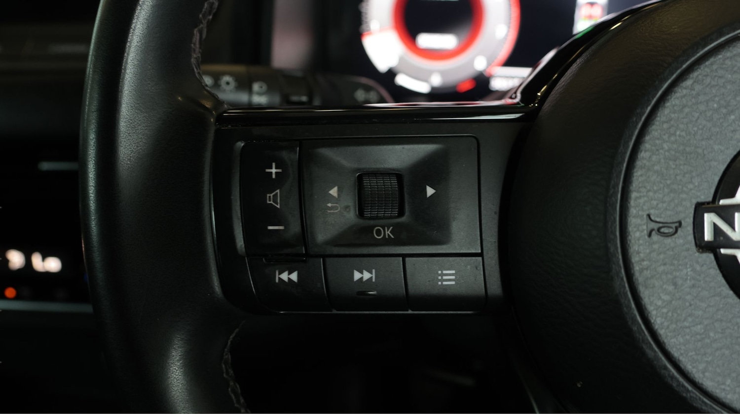 Used Nissan Qashqai for sale - 77983680: Photo 21