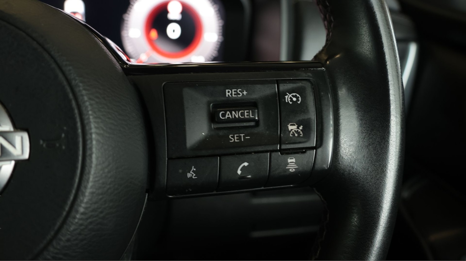 Used Nissan Qashqai for sale - 77983680: Photo 22