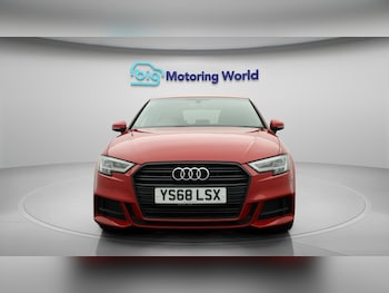 Used Audi A3 2018 for sale - 76152974: Photo 2