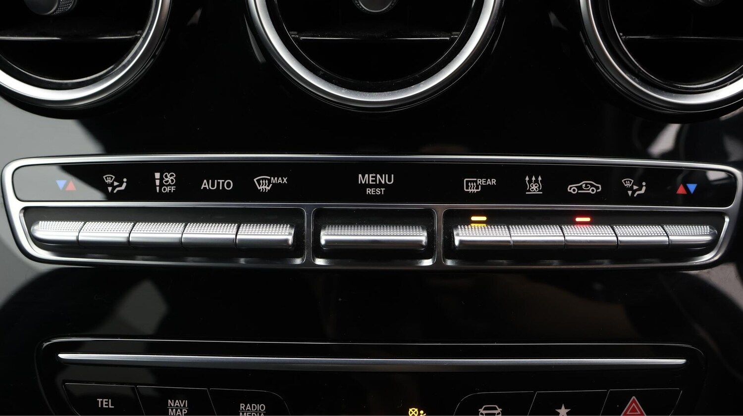 Used Mercedes-Benz GLC 2021 for sale - 76137398: Photo 13