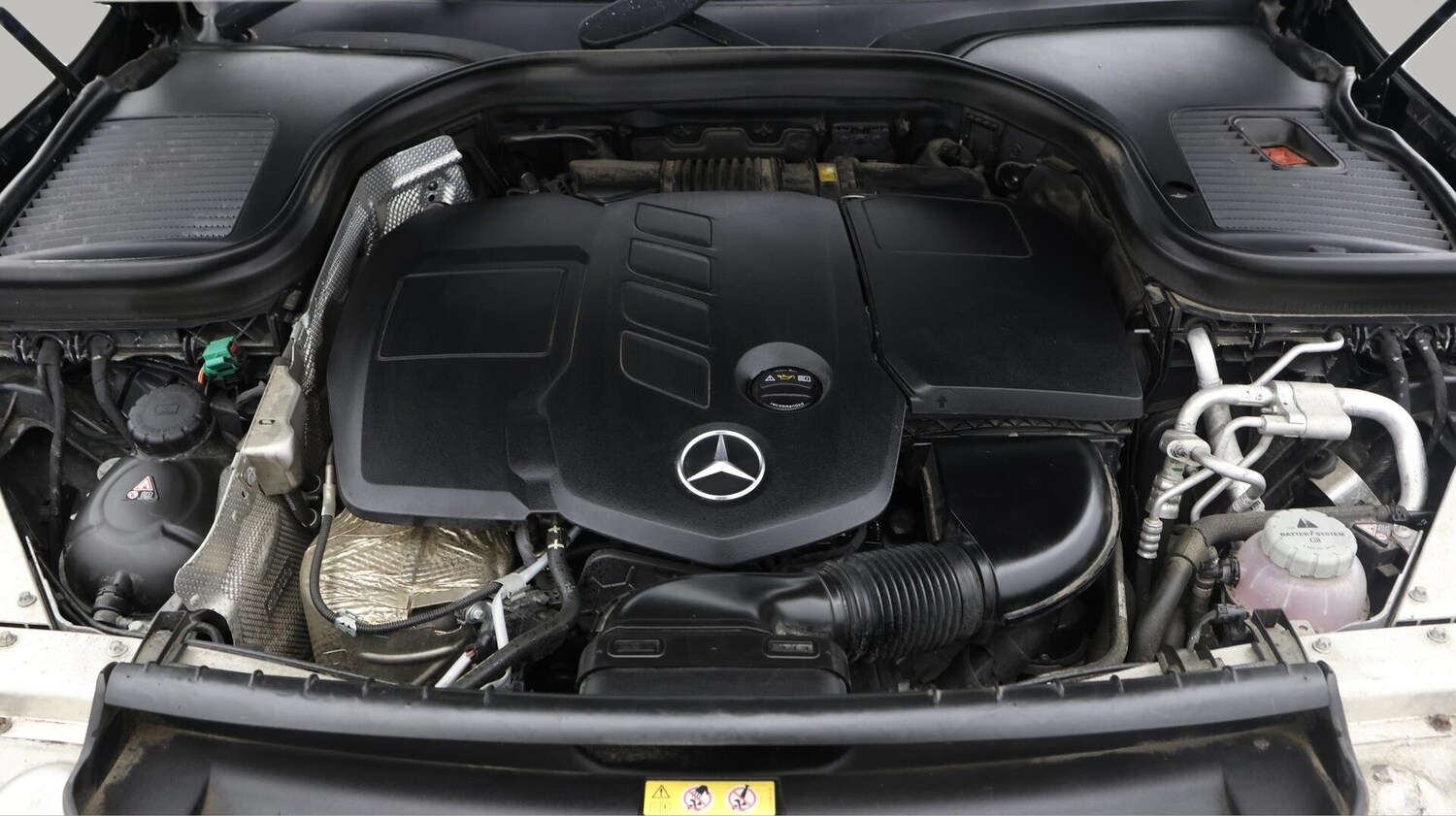 Used Mercedes-Benz GLC 2021 for sale - 76137398: Photo 20