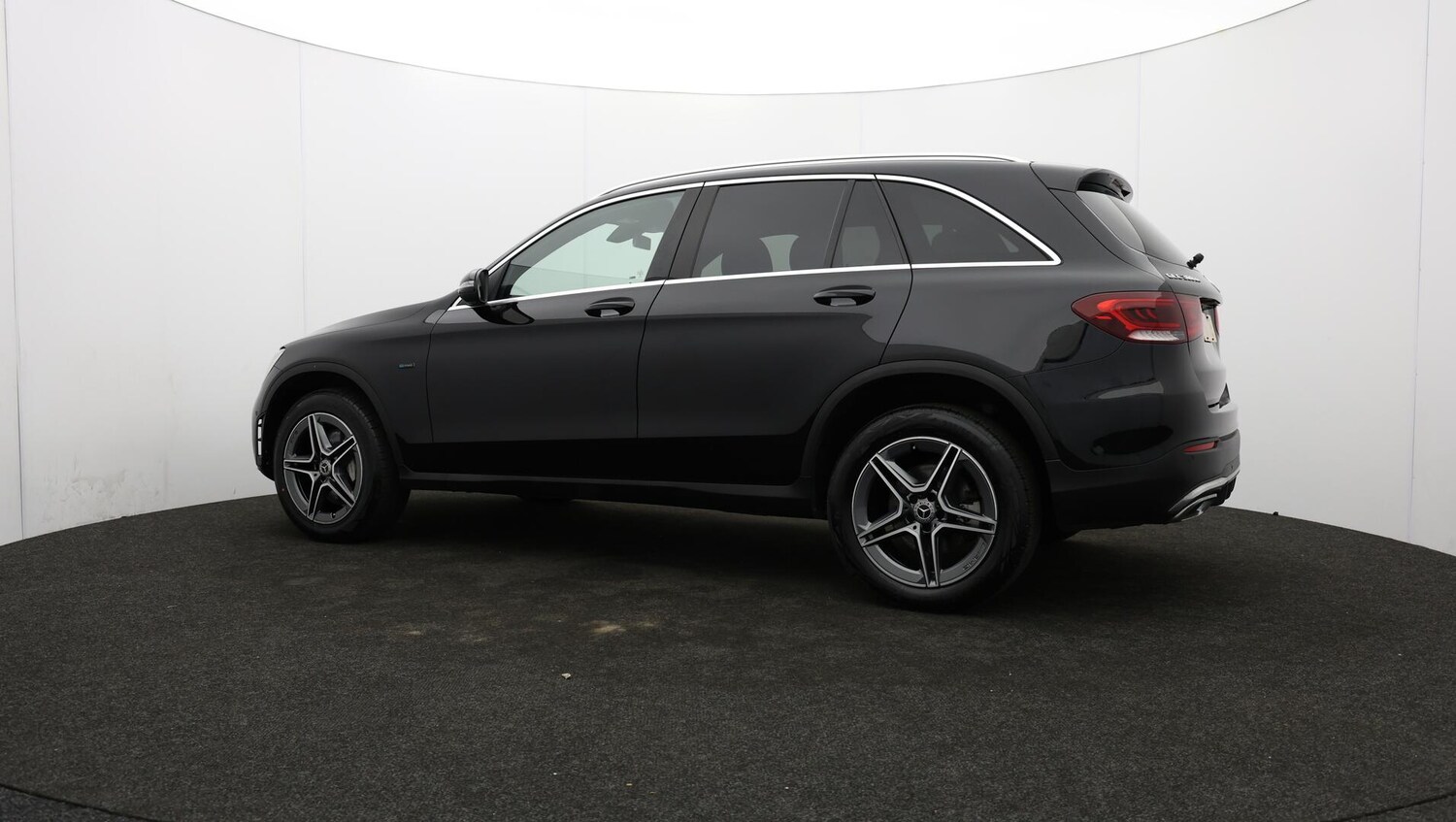Used Mercedes-Benz GLC 2021 for sale - 76137398: Photo 76