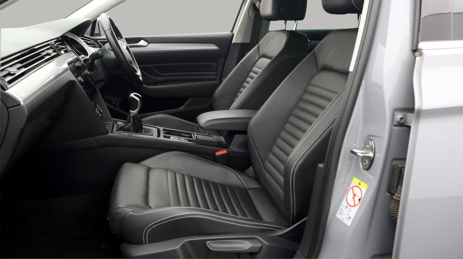 Used Volkswagen Passat 2022 for sale - 77277498: Photo 14