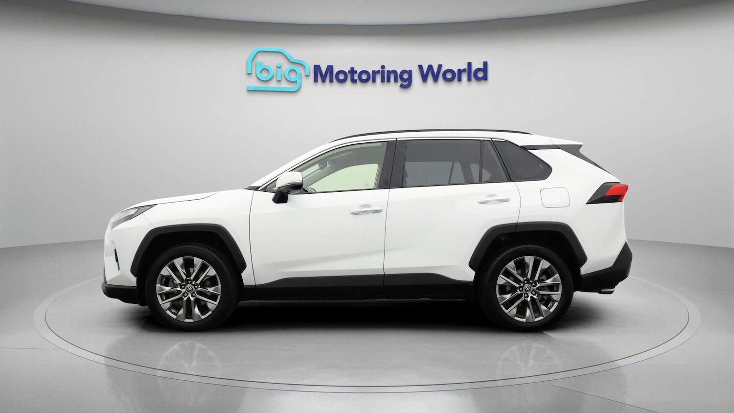 Used Toyota RAV4 for sale - 76485814: Photo 4