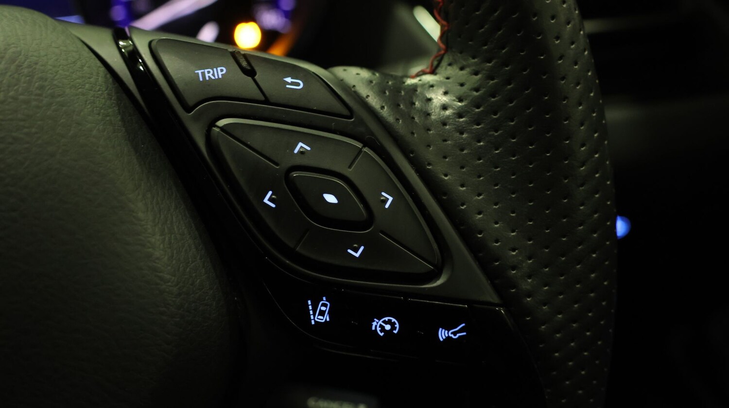 Used Toyota C-HR 2022 for sale - 77405573: Photo 24