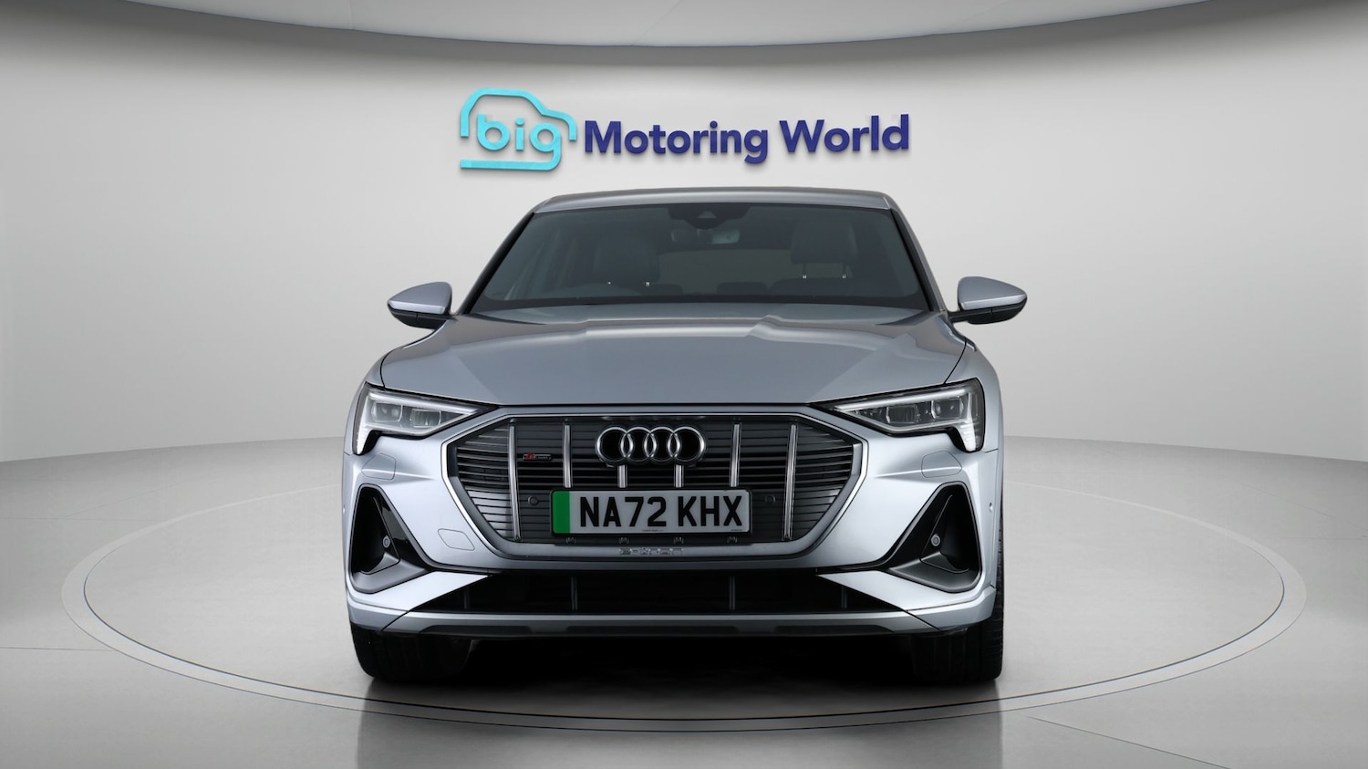 Used Audi e-tron 2022 for sale - 77461608: Photo 2