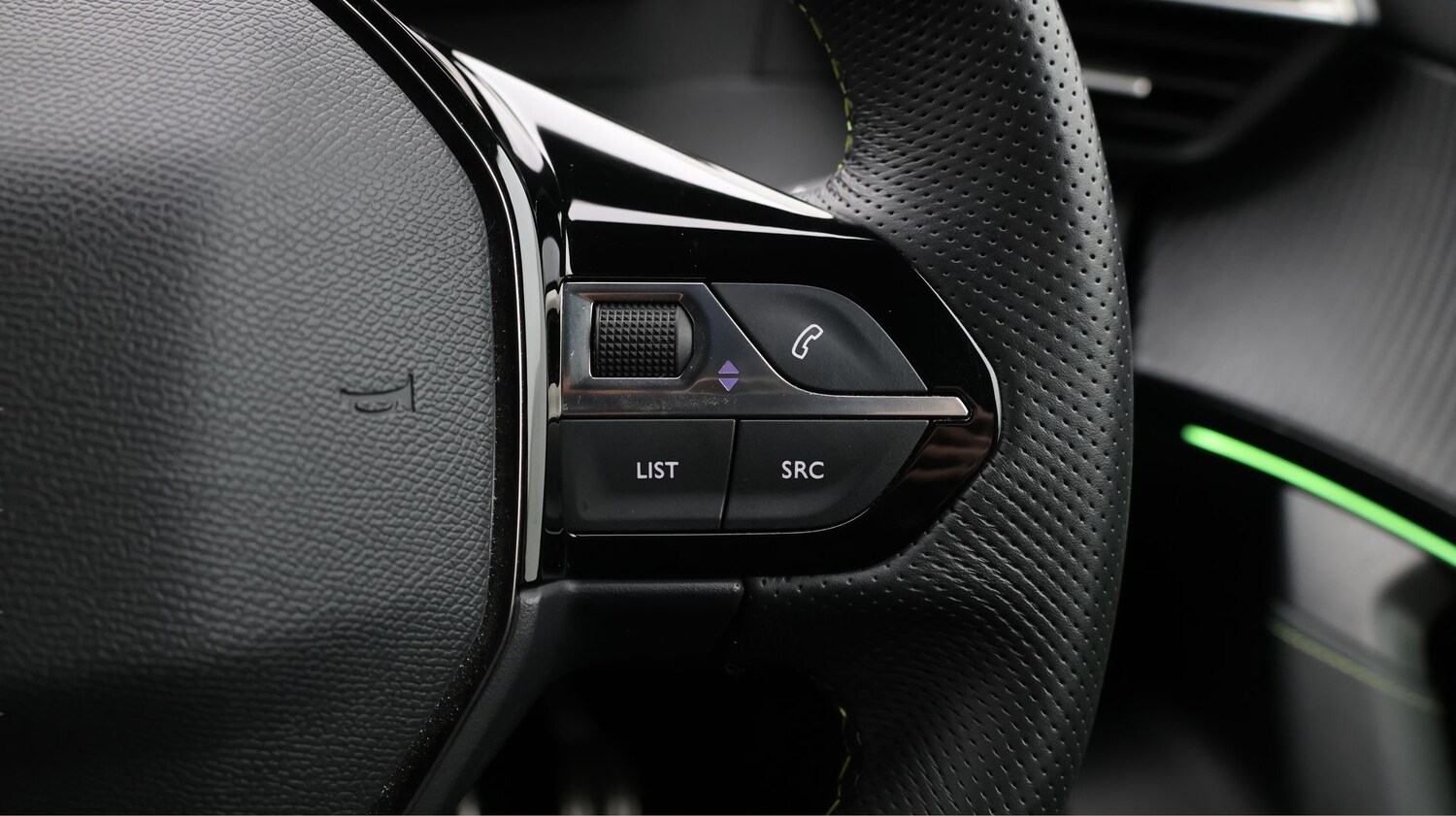 Used Peugeot 2008 2023 for sale - 77403803: Photo 24