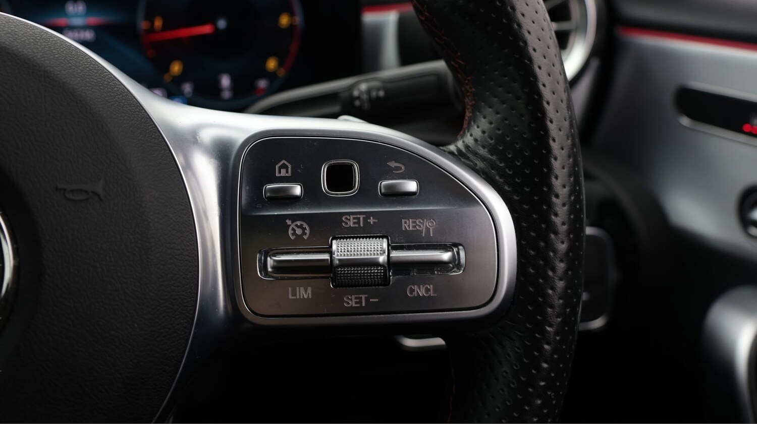 Used Mercedes-Benz A-Class 2020 for sale - 77665490: Photo 23