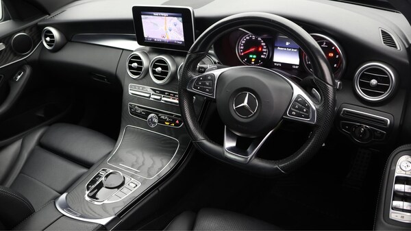 Used Mercedes-Benz C Class 2018 for sale - 76307073: Photo 10