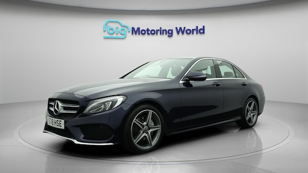 Used Mercedes-Benz C Class 2018 for sale - 76307073: Photo 4