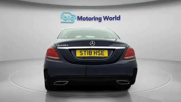 Used Mercedes-Benz C Class 2018 for sale - 76307073: Photo 7