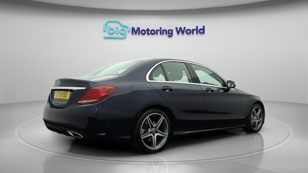 Used Mercedes-Benz C Class 2018 for sale - 76307073: Photo 8