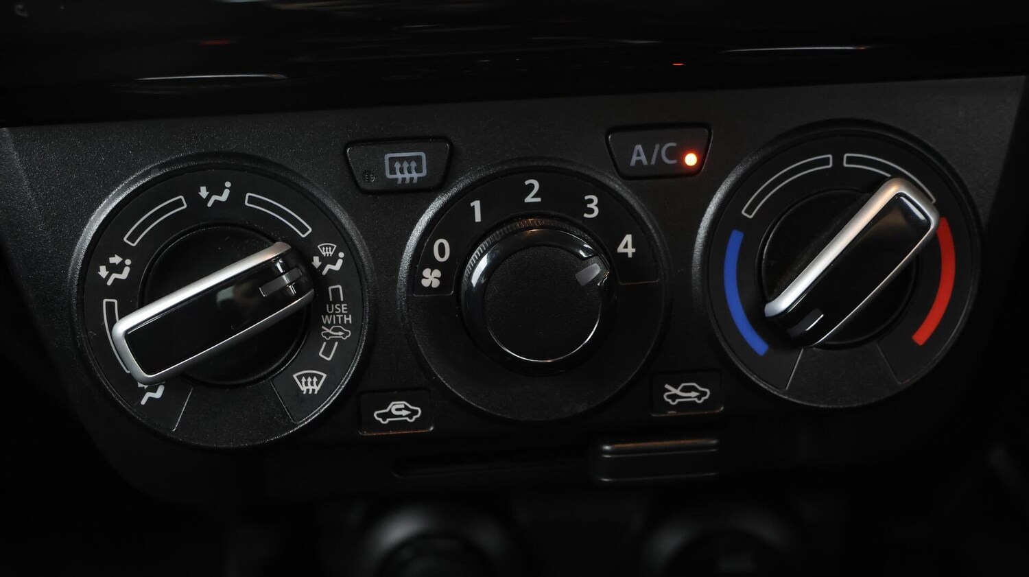 Used Suzuki Swift 2020 for sale - 76326187: Photo 13