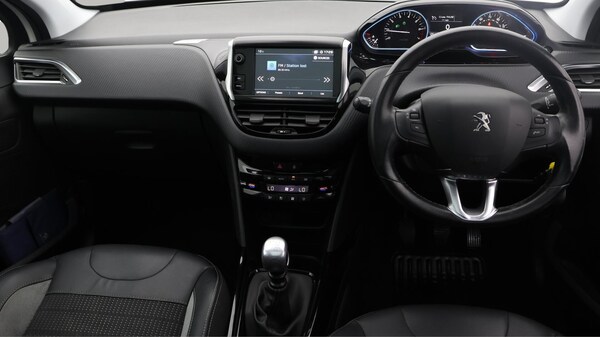 Used Peugeot 2008 for sale - 76260182: Photo 14
