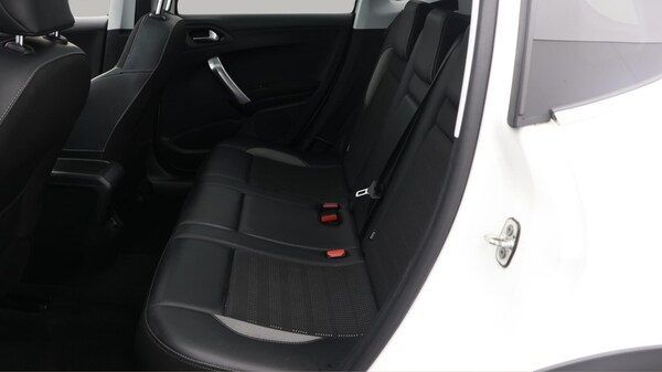 Used Peugeot 2008 for sale - 76260182: Photo 17