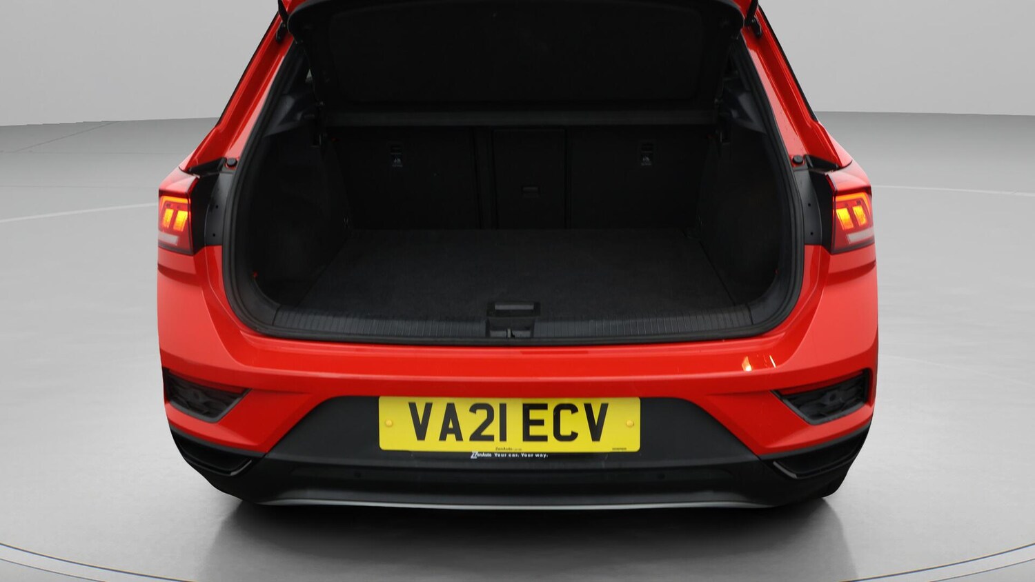 Used Volkswagen T-Roc 2021 for sale - 75964982: Photo 18