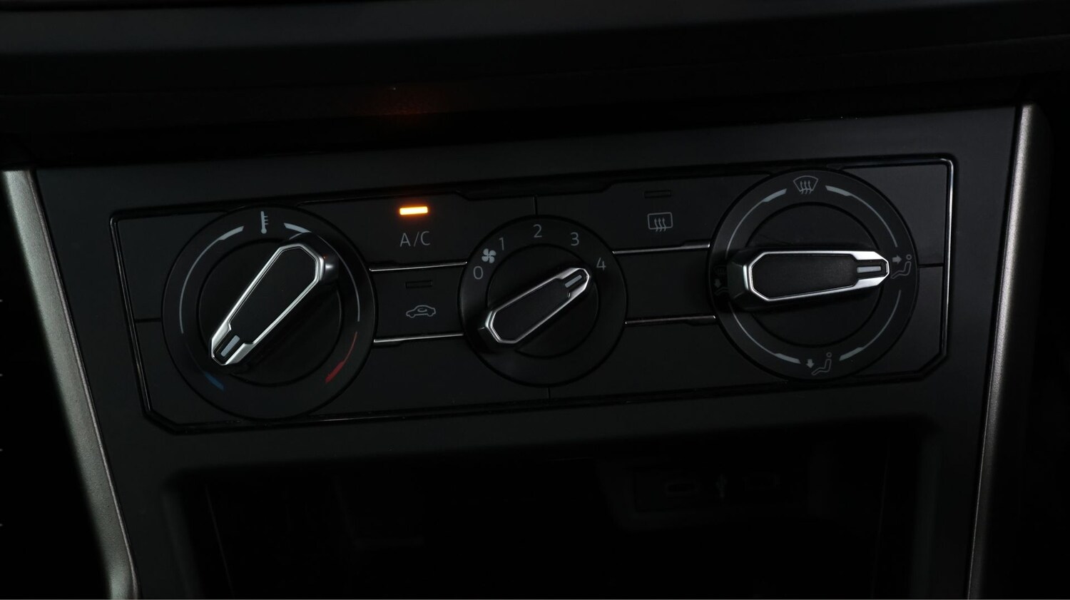 Used Volkswagen Polo 2021 for sale - 77906877: Photo 12