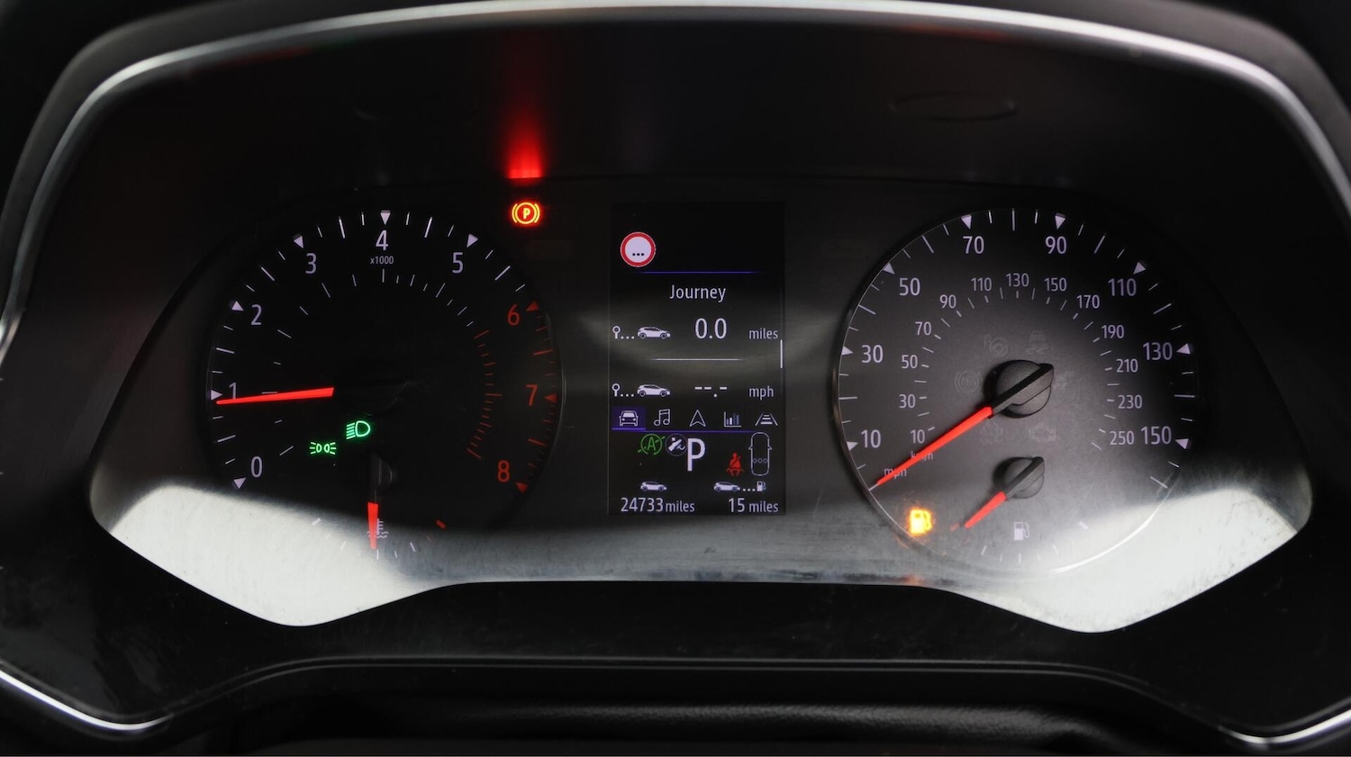 Used Renault Captur for sale - 76728059: Photo 11