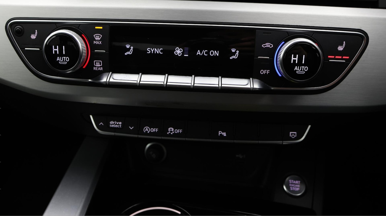 Used Audi A4 2022 for sale - 76701100: Photo 13