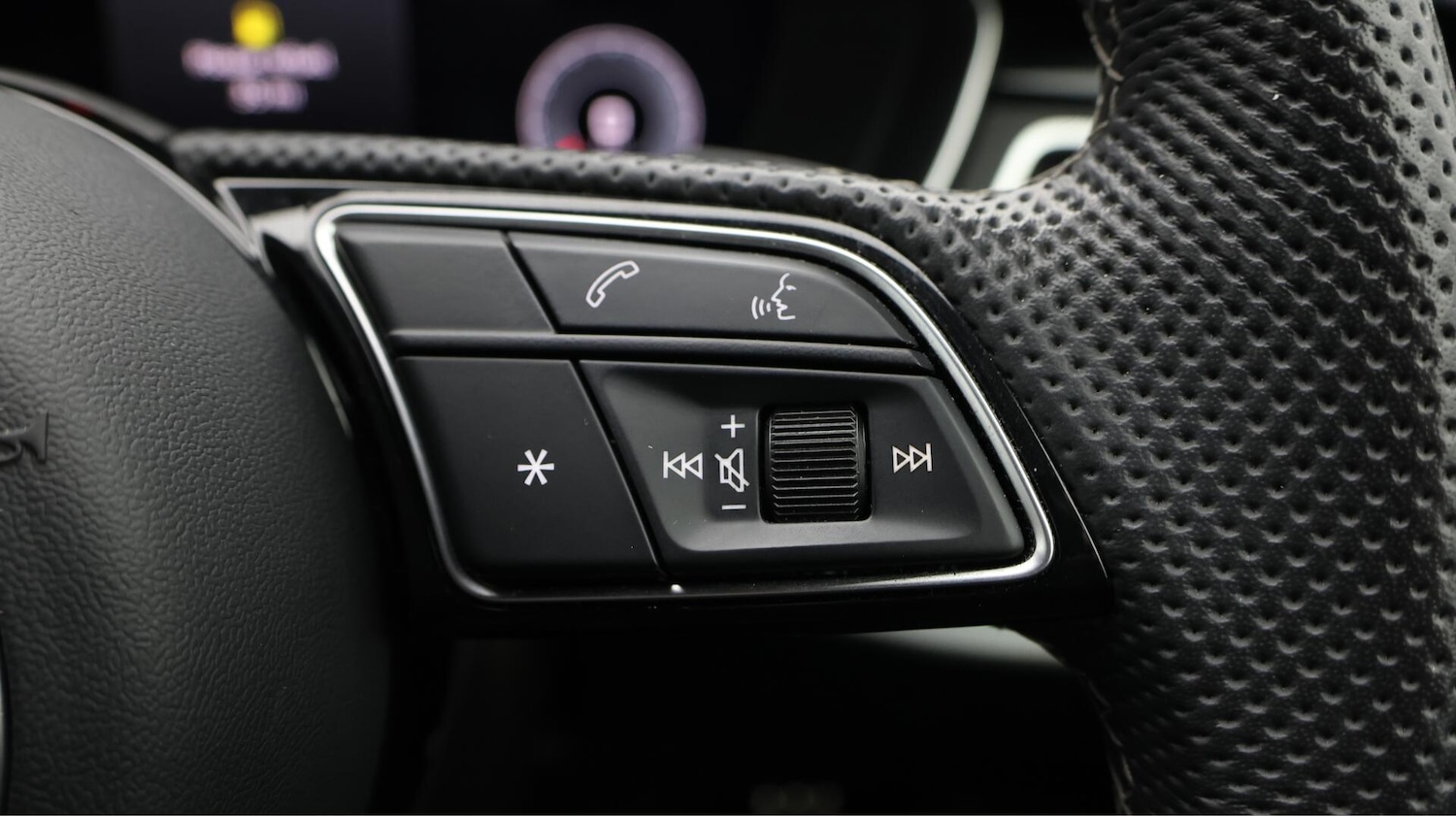 Used Audi A4 2022 for sale - 76701100: Photo 24