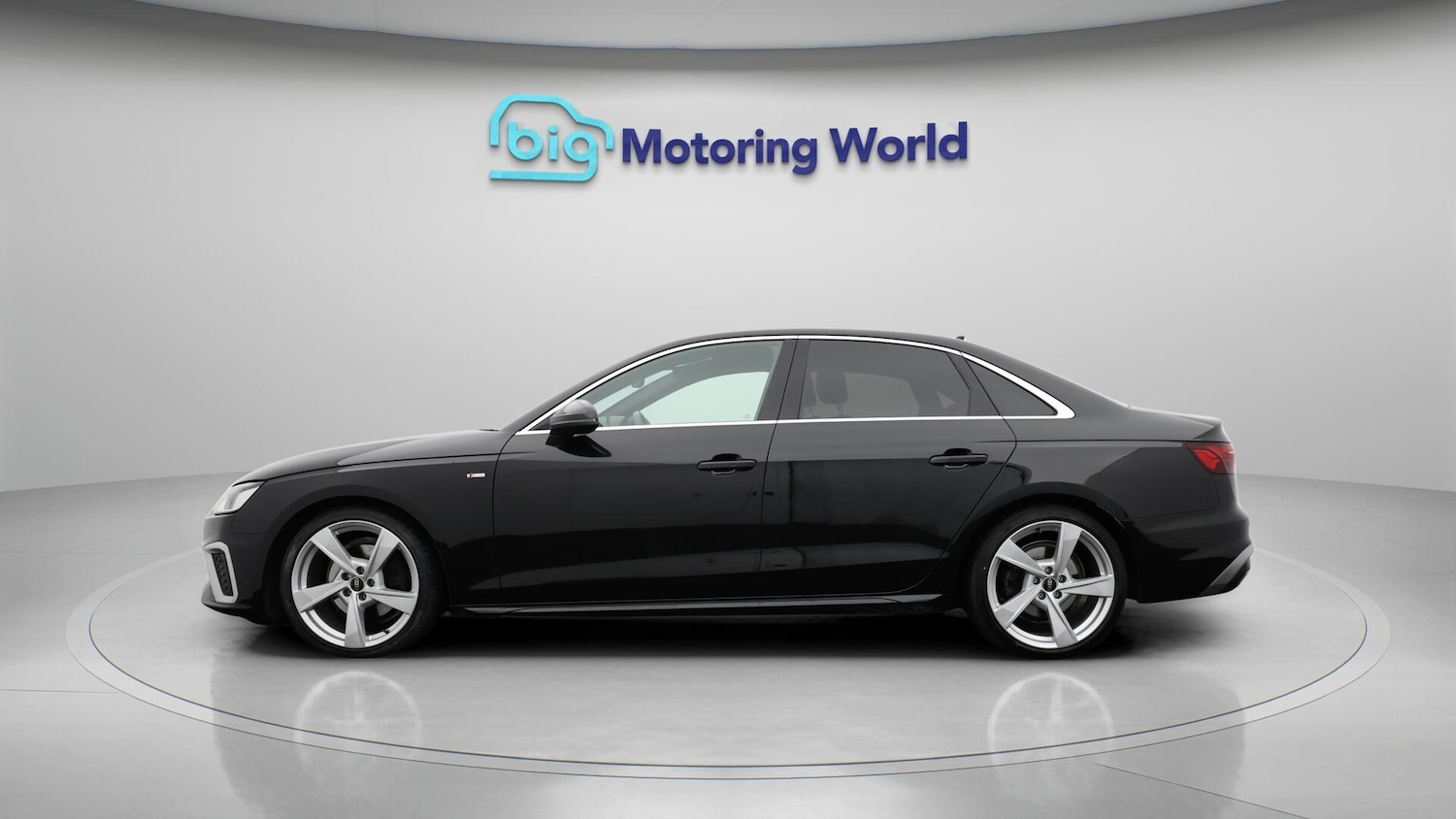 Used Audi A4 2022 for sale - 76701100: Photo 5