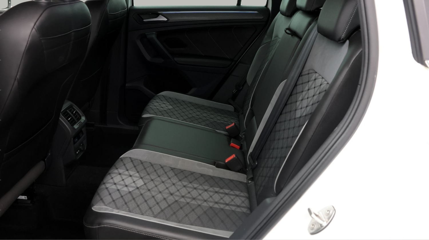 Used Volkswagen Tiguan 2021 for sale - 78098549: Photo 16