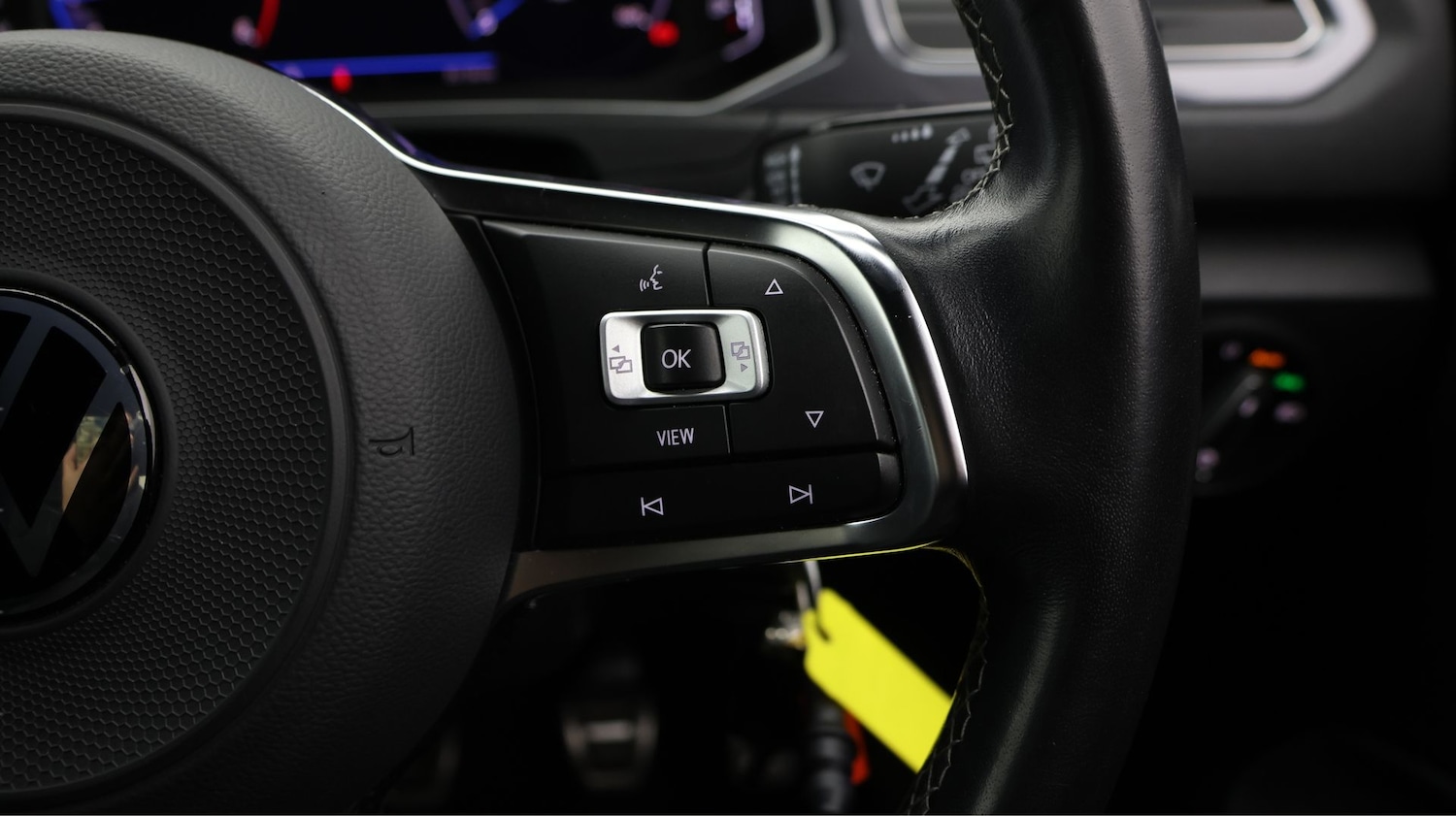 Used Volkswagen T-Roc 2021 for sale - 77878791: Photo 20