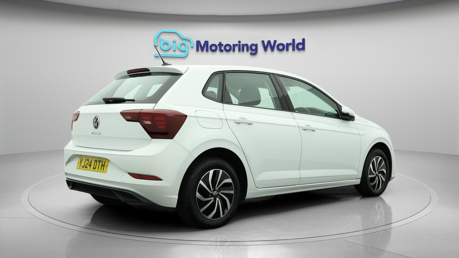 Used Volkswagen Polo 2024 for sale - 76260534: Photo 8