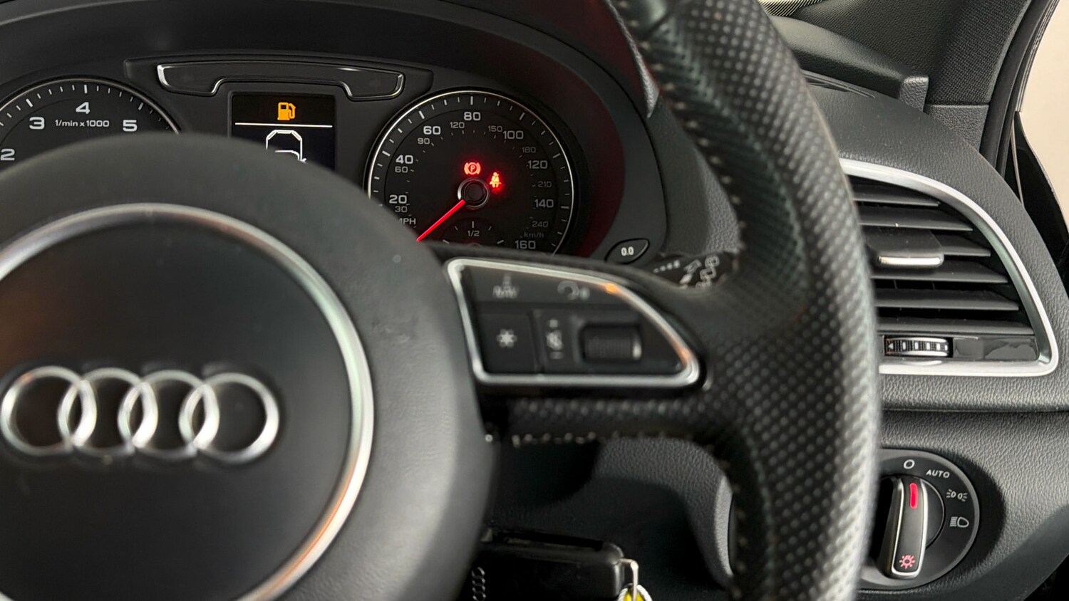 Used Audi Q3 for sale - 77818074: Photo 22
