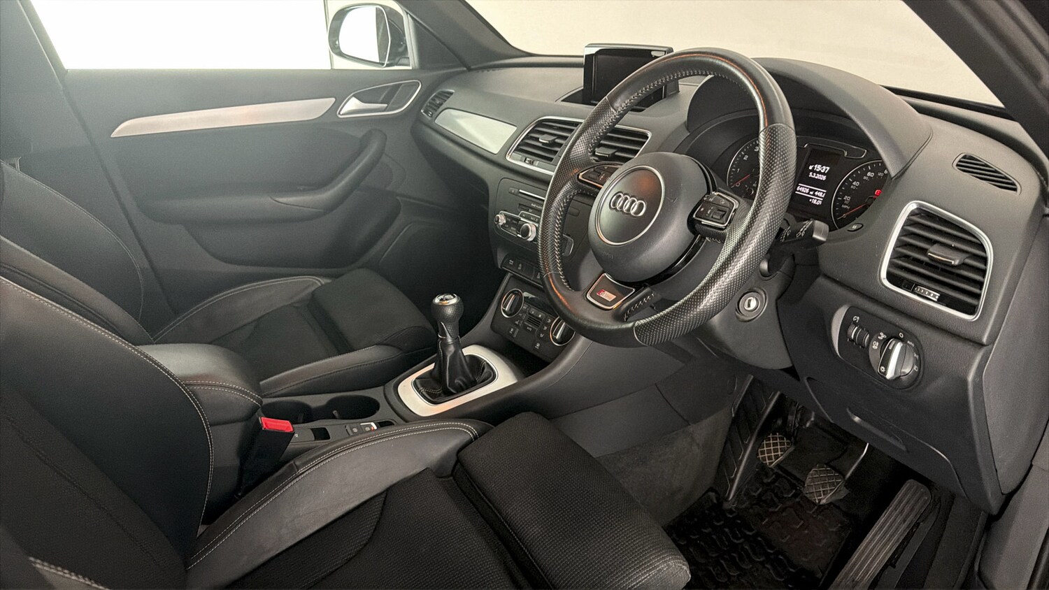 Used Audi Q3 for sale - 77818074: Photo 9