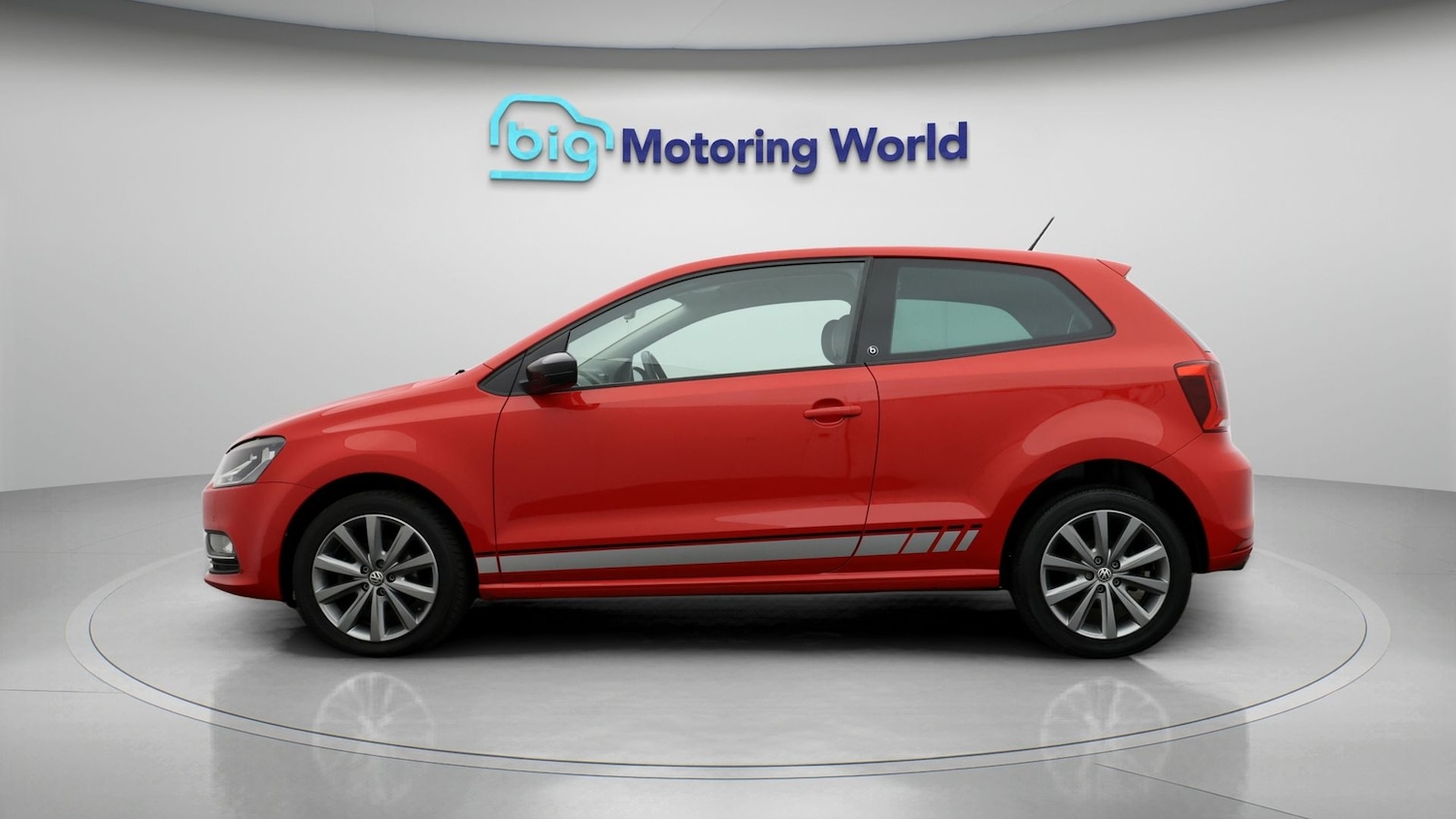 Used Volkswagen Polo 2017 for sale - 77610506: Photo 4