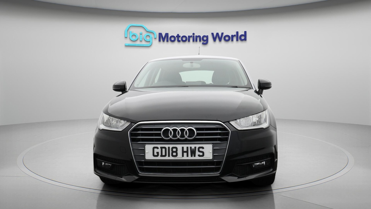 Used Audi A1 2018 for sale - 76381077: Photo 2